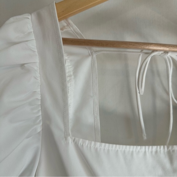 H&M Tie Detail Puff-Sleeved Peplum Blouse. White. Size: Large. - Picture 4 of 7